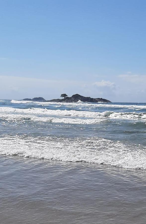Apartamento Quadra Da Praia - Pitangueiras 과루자 외부 사진
